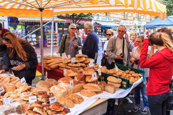 mercatino eastbourne viaggi studio