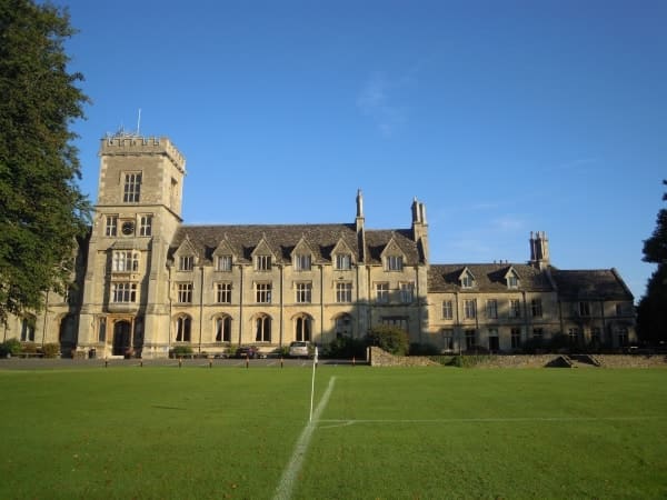 soggiorno studio all'estero a Cirencester