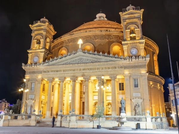 Visitare il Duomo di Mosta