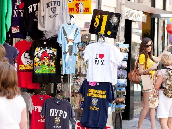 tipica maglietta I love New York cosa comprare durante una vacanza studio a New York