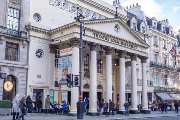 Theatre-Royal-a-Haymarket-a-Londra
