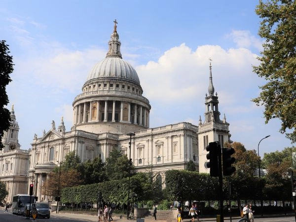 cattedrale di Saint Paul è apparsa in diverse occasioni come sfondo di scena
