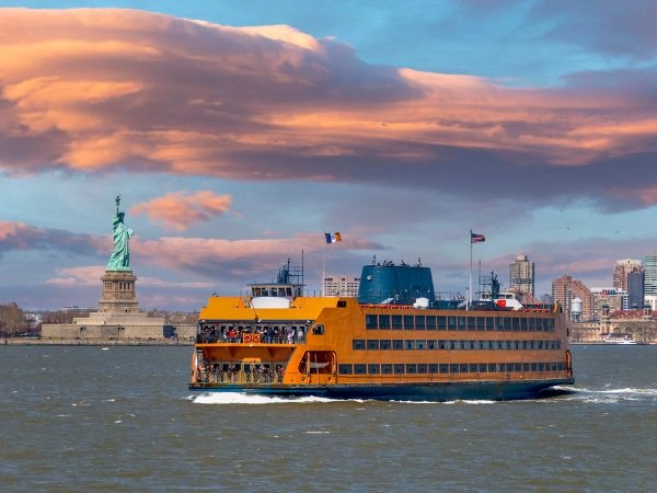 Giro sul Traghetto di Staten Island