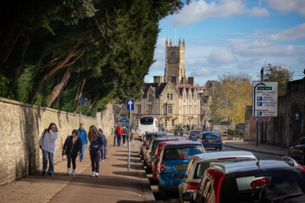 Gli-studenti-lastrolabio-possonofare-una-passeggiata-a-Cirencester-che-dista-10-minuti-a-piedi-dalluniverista