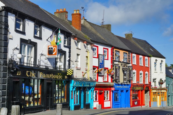 Le-casette-colorate-tipiche-di-Kilkenny