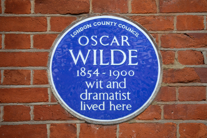 La-targa-apposta-sulla-casa-londinese-di-Oscar-Wilde