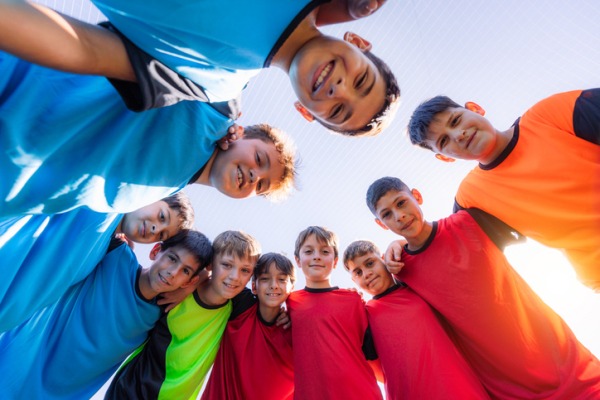 attivita-sportiva-ragazzi-sport-insieme