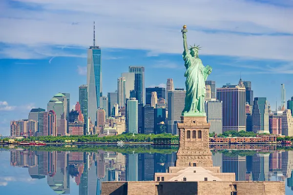 new-york-statua-della-liberta.