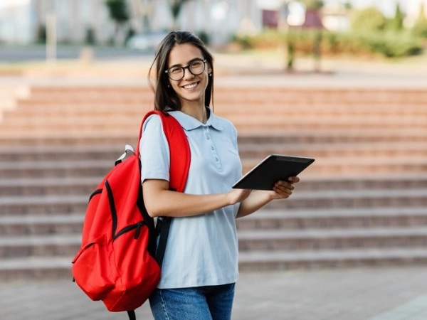 studentessa sorridente