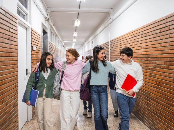 Uno degli obiettivi principali di una vacanza studio è sviluppare l’autonomia.