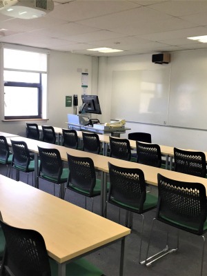ATC_Anglia_Ruskin_University_Cambridge_Classroom